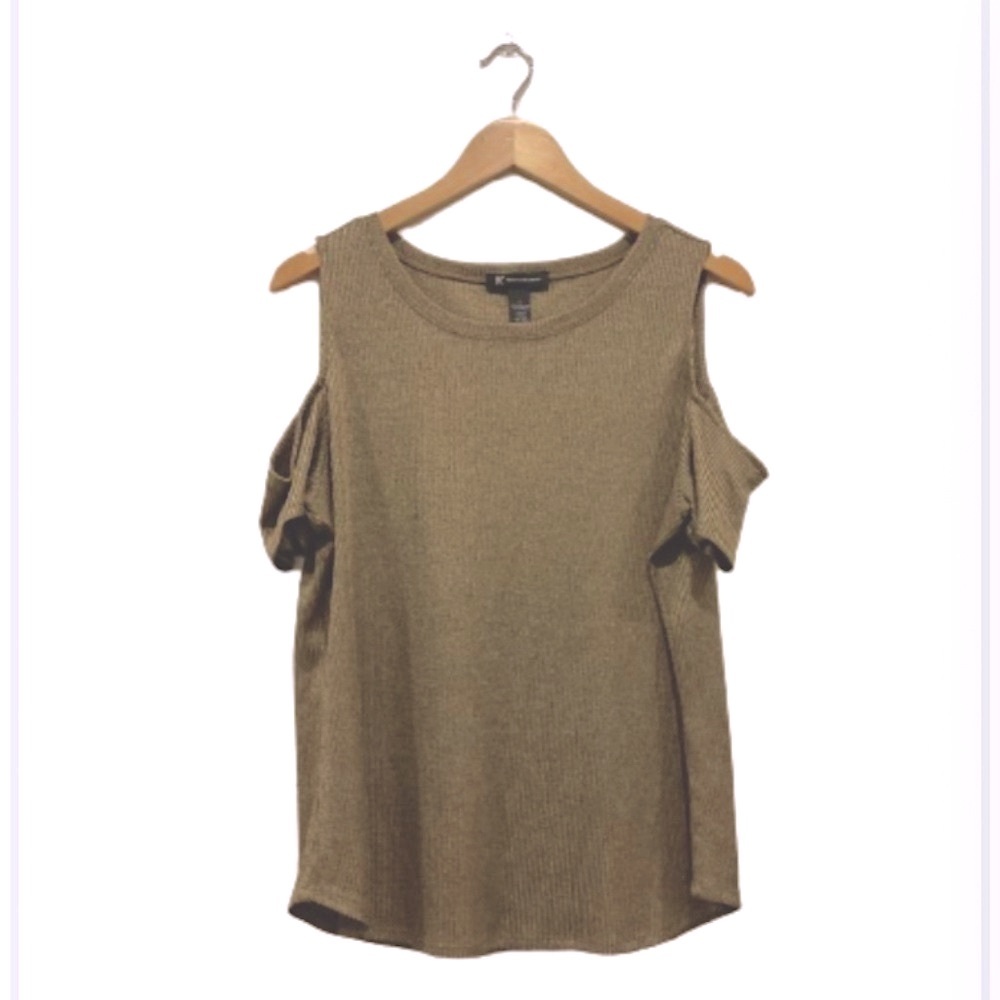 International Concepts Gold/Black Cold Shoulder Top Size Large